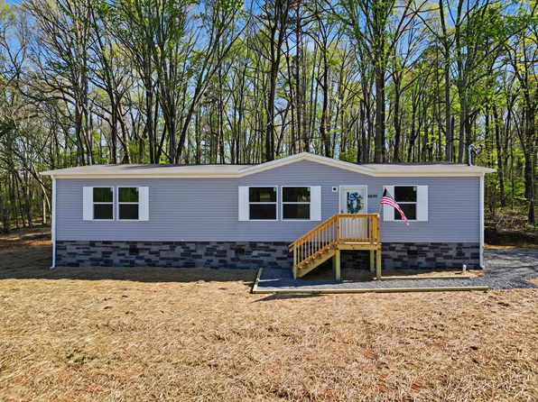 6695 W Allens Bridge Rd, Greeneville, TN 37743