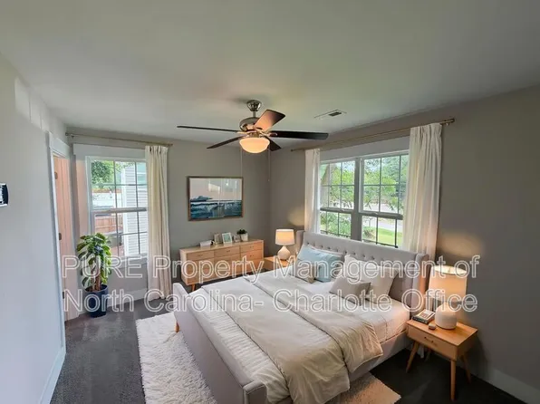 1204 W Airline Ave, Gastonia, NC 28052
