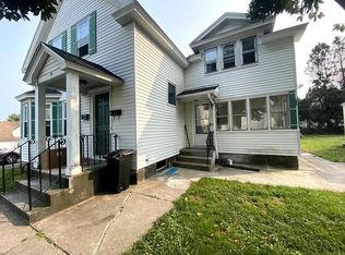 14 Wells St #1, Worcester, MA 01604