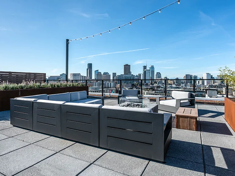 Rooftop Deck with Panoramic Views of Downtown