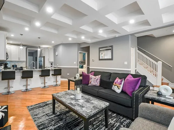 8128 S King Dr #Id1298094p, Chicago, IL 60619