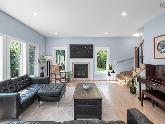 4th image of 437 Heddas Way