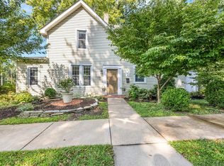 129 Darst Rd, Saint Louis, MO 63135