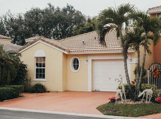 11812 NW 56th St, Coral Springs, FL 33076