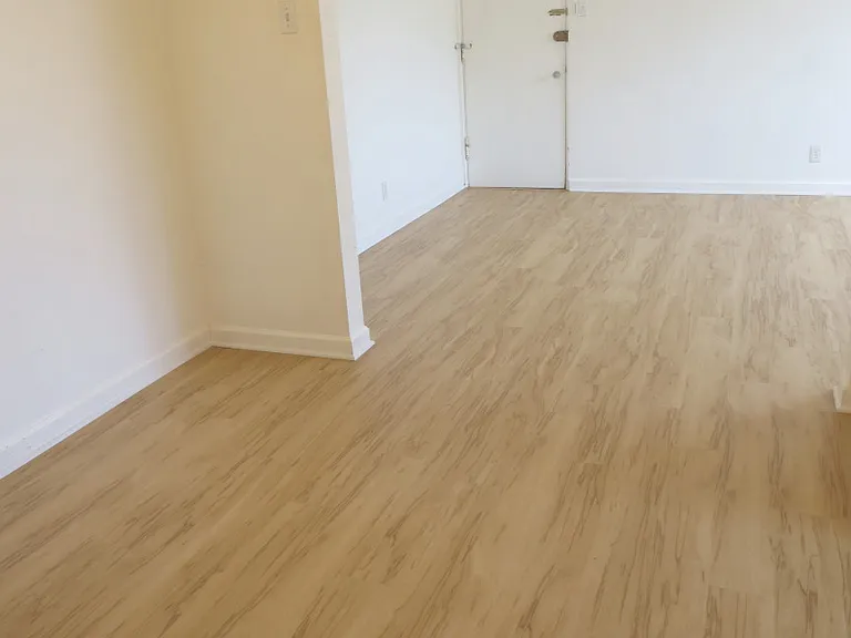 5712 Phillips Ave #B6 — Photo 68