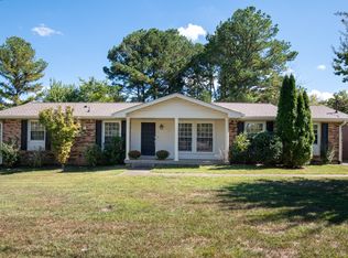 208 Crestmont Dr, Hendersonville, TN 37075