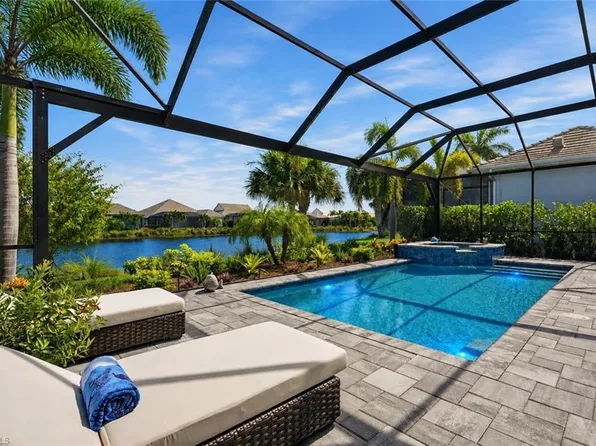 6061 Lucaya WAY, NAPLES, FL 34113