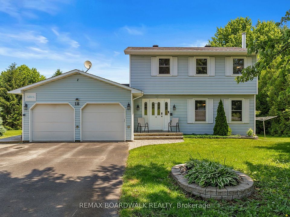 1st image of 18 Berg Cres