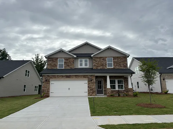 2829 Sweet Red Cir, Braselton, GA 30517
