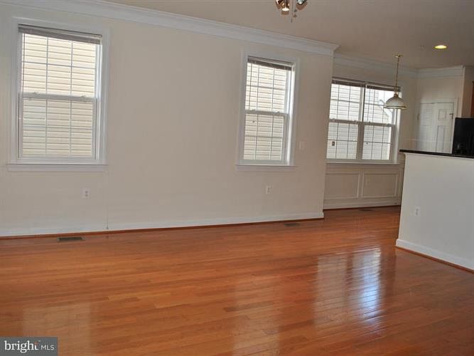 1st image of 13666 Venturi Ln #217