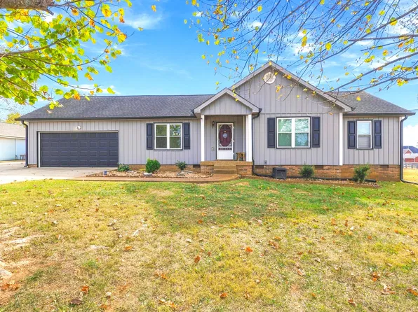1469 Bridle Ln, Chapel Hill, TN 37034