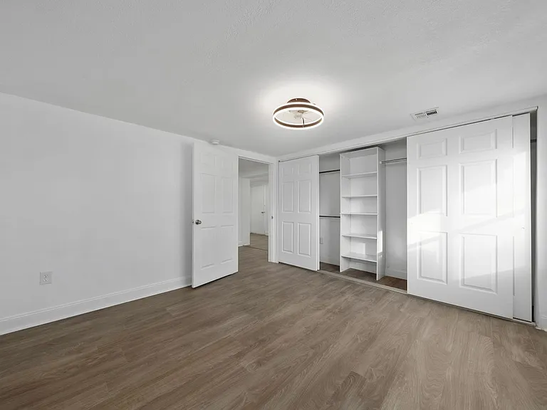 3815 S Summerlin Ave — Photo 9