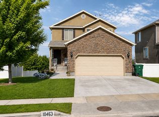 10463 N Doral Dr, Cedar Hills, UT 84062