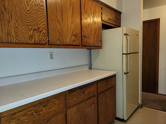 5th image of 5510 58th Ave #14