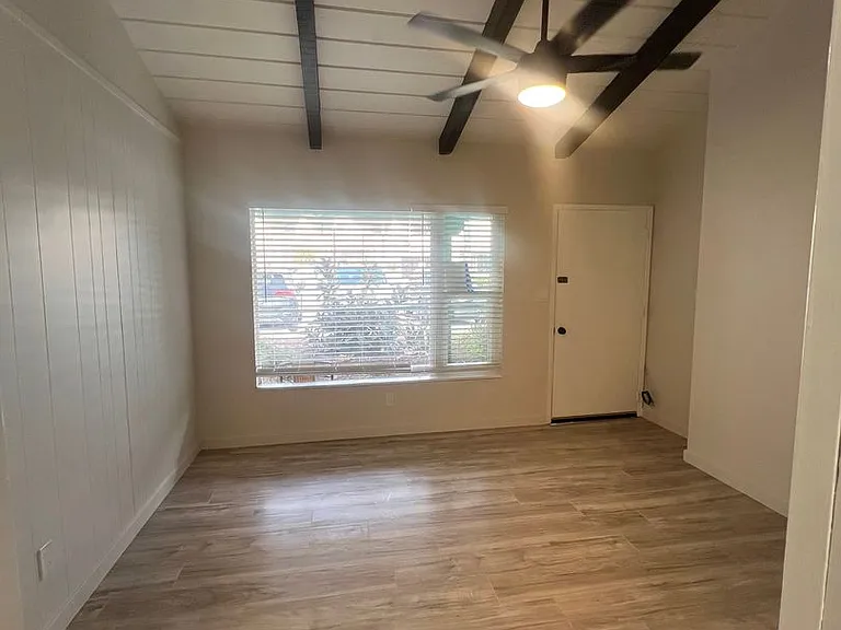 4449 Ocean Blvd #5 — Photo 5