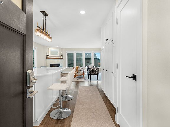 5th image of 101 N Breaker Point Dr #101