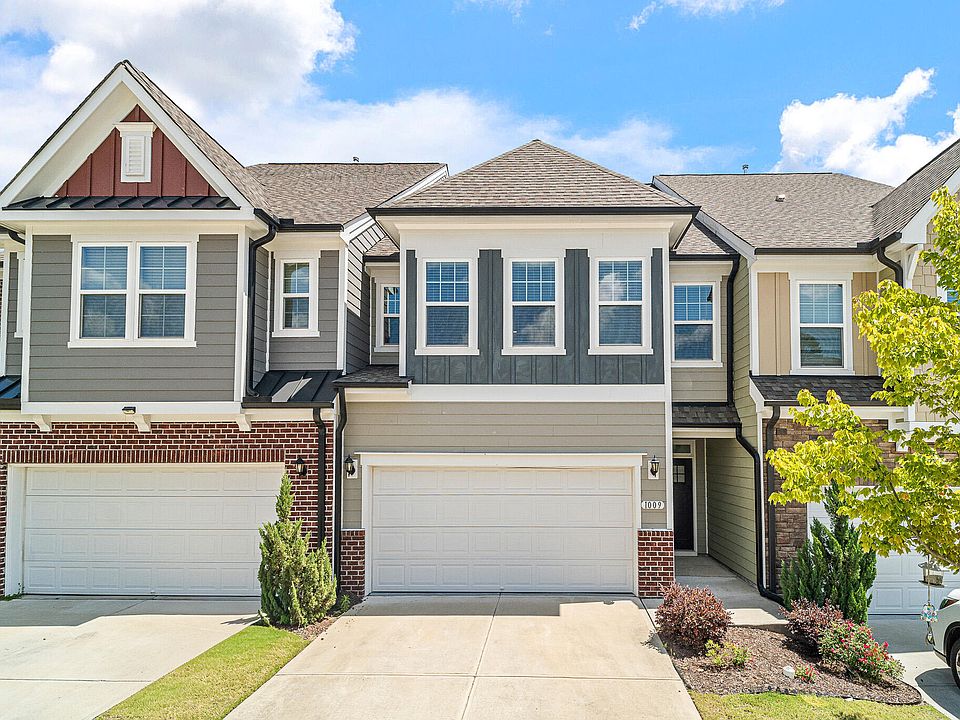 1st image of 1009 Brennan Green Ct