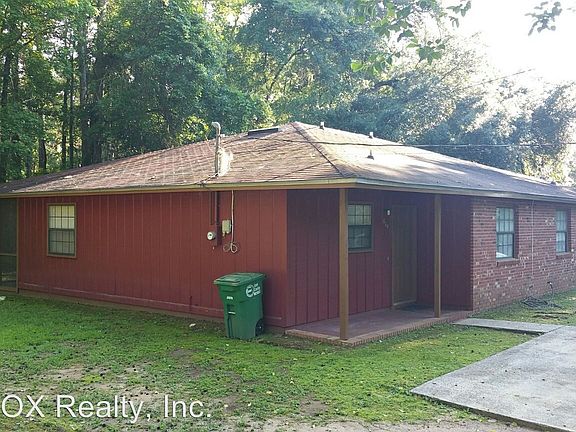 2nd image of 864 Meginnis Ln
