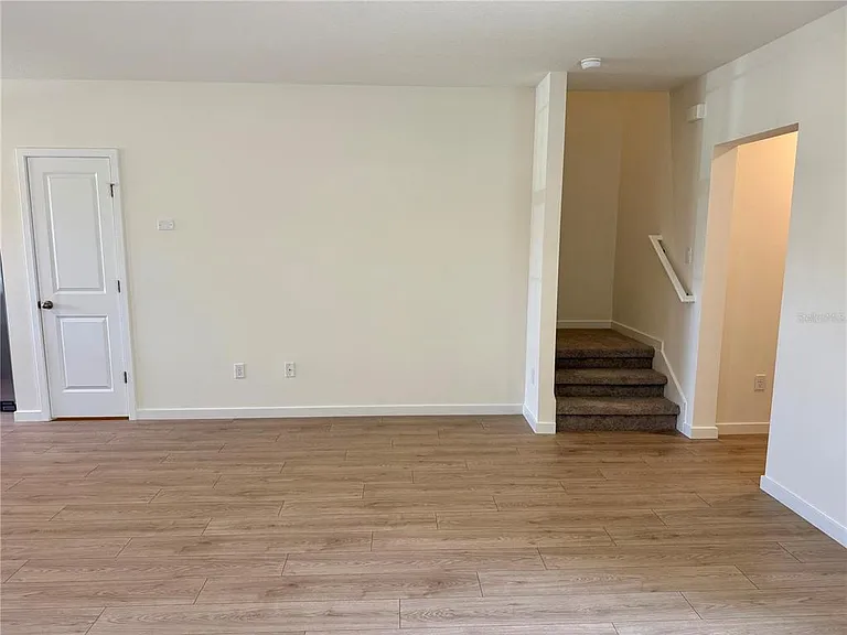 18197 Cider Mill Ln — Photo 8