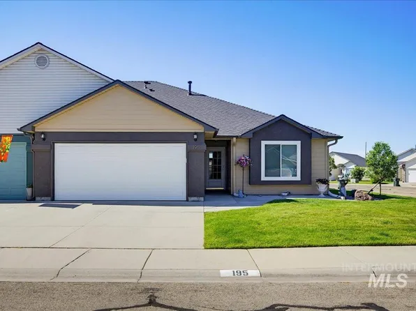 195 E Carmel Dr, Meridian, ID 83646