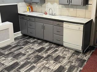 219 Mary St, Old Forge, PA 18518