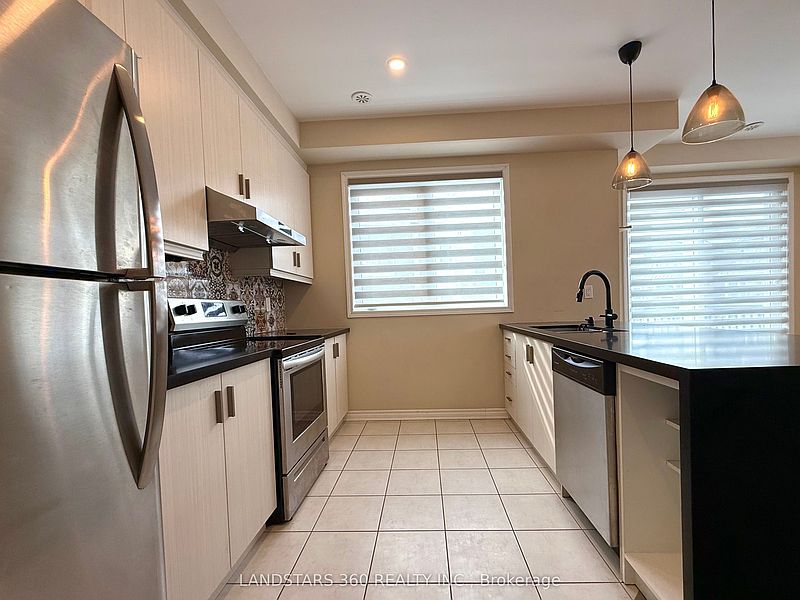 Markham Townhouse for rent - 4 Bedrooms — photo 5