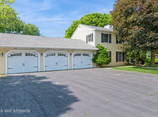 65 Old Post Rd, Montgomery, IL 60538