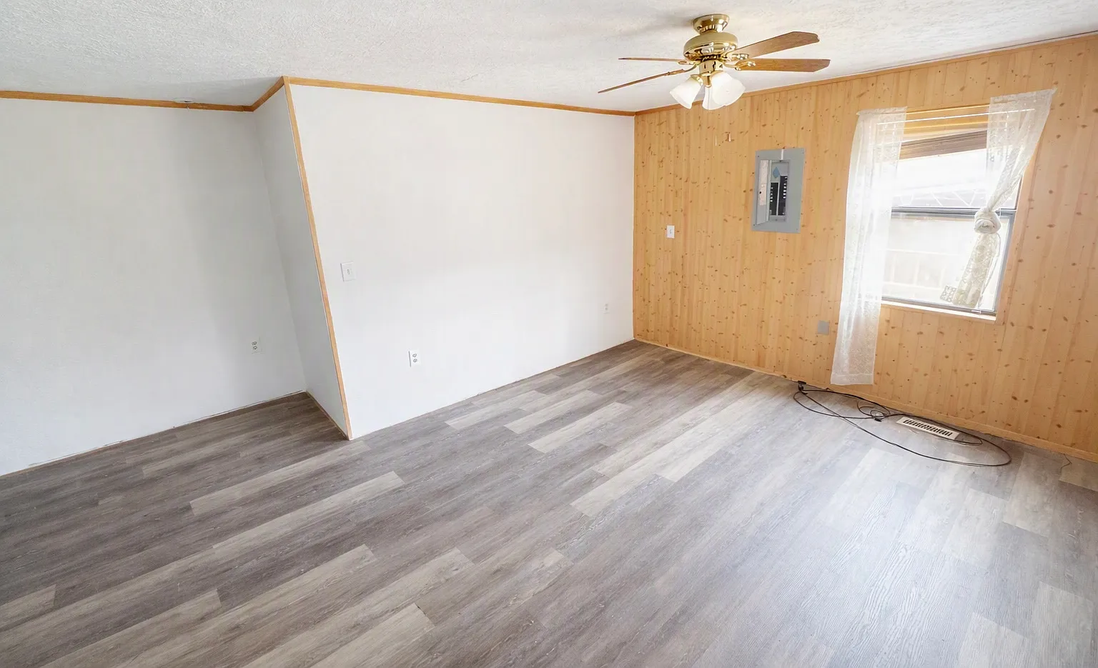 3 bed, 1800 sqft, $2,200 — Photo 3