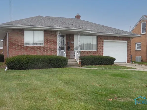 4451 283rd St, Toledo, OH 43611