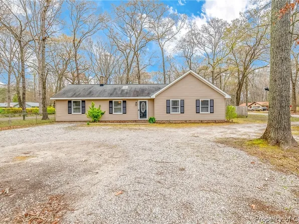 5511 Hickory Fork Rd, Gloucester, VA 23061