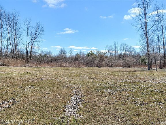 4th image of 1746 N Baldwin Rd