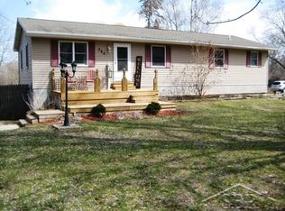 365 Adams Rd, Saginaw, MI 48609