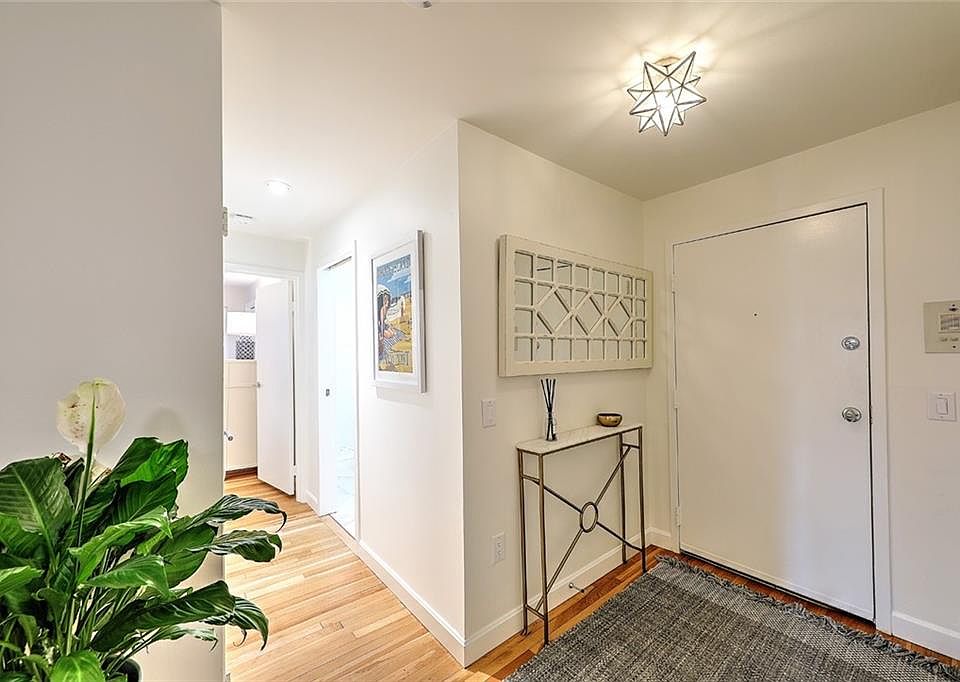 401 Bellevue Ave Newport RI Zillow