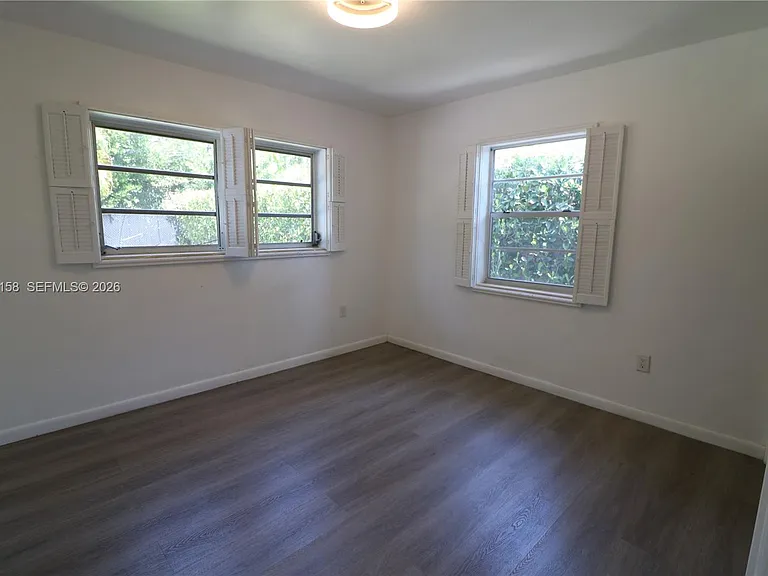 8025 SW 62nd Pl — Photo 15
