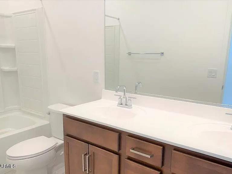 13857 S 177th Ave — Photo 16