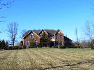 221 Johns Ln, Neshanic Station, NJ 08853