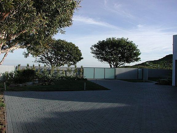 5th image of 29377 Cliffside Dr