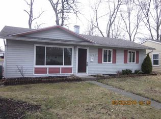 1101 Larch Ln, Fort Wayne, IN