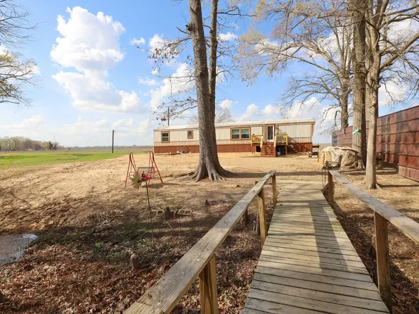 740 White Perch Dr, Columbia, LA 71418