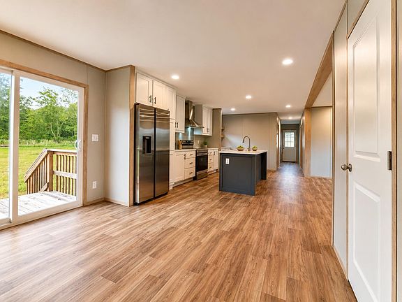 5th image of 1160 Perigrine Cir