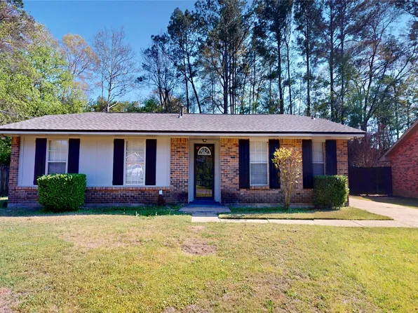 666 Partridge Ln, Prattville, AL 36067