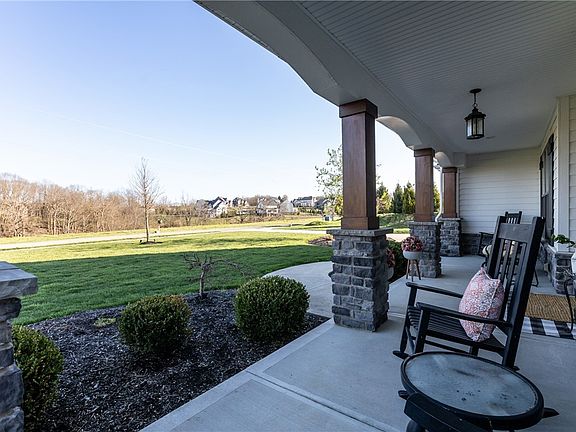 5th image of 159 Davidson Rd