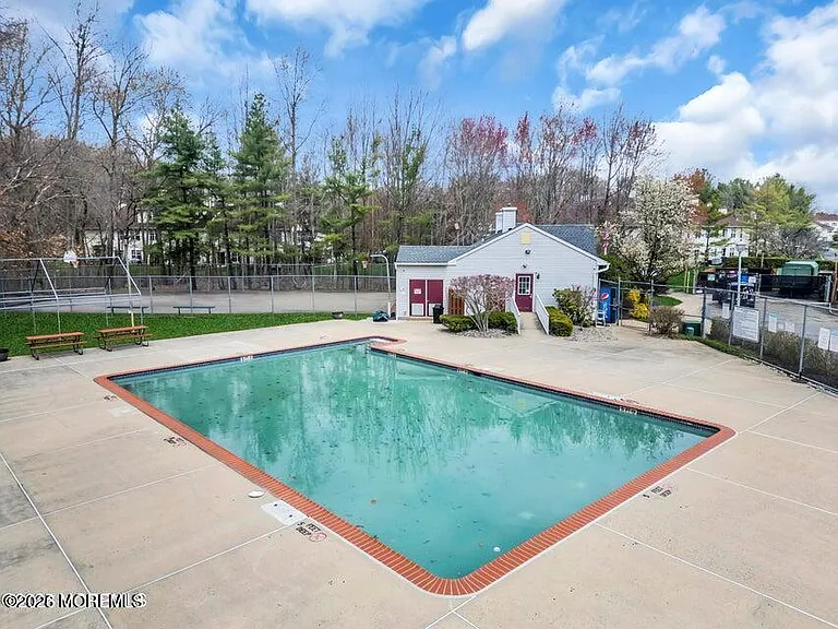 761 Banyan Ct — Photo 39