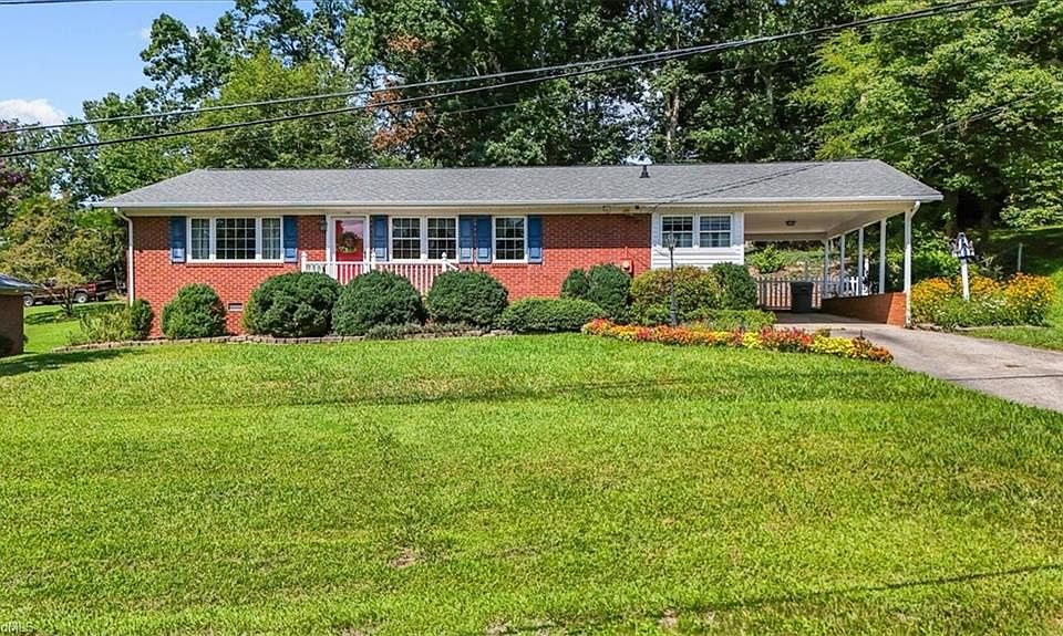 1st image of 1326 Brookdale Dr