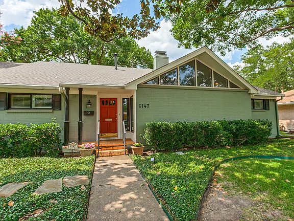 2nd image of 6147 E University Blvd