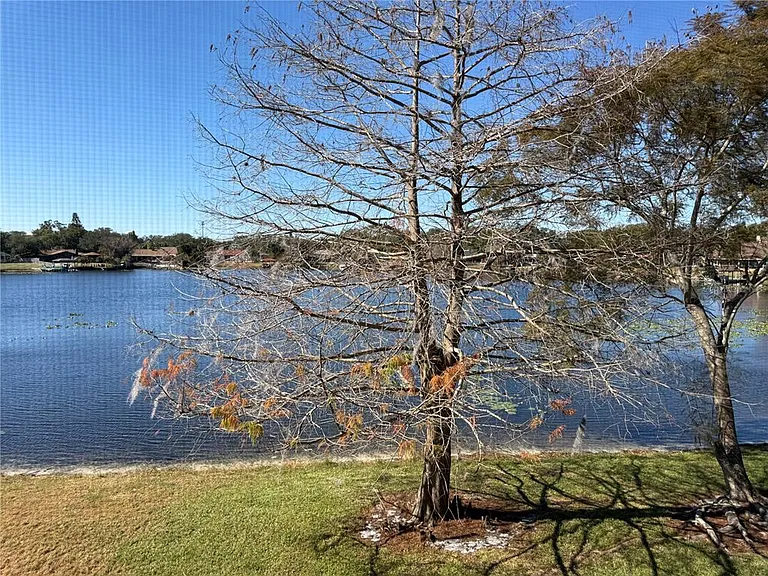 914 Lake Destiny Rd #F — Photo 16