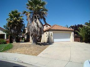 2nd image of 519 W Gingko Ct