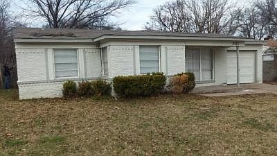 1st image of 3017 Dogwood Dr