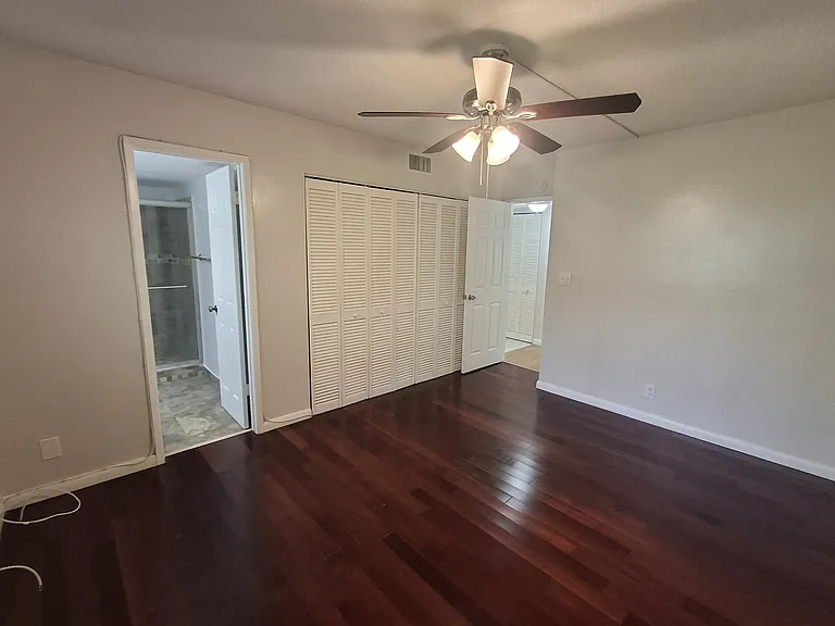 512 Gardens Dr #103 — Photo 16