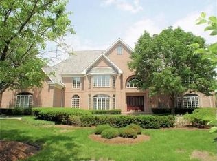 16 Polo Dr, South Barrington, IL 60010